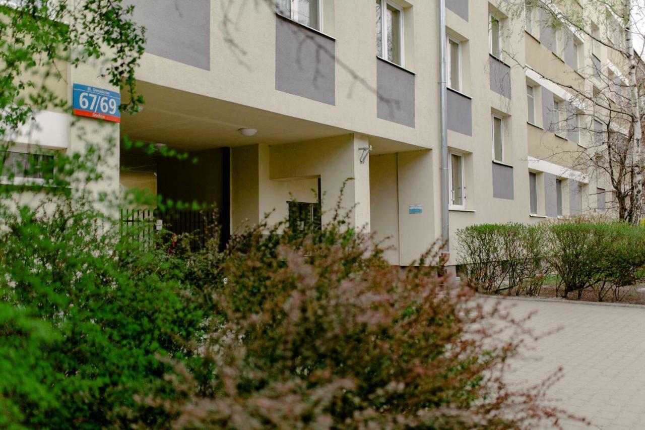 Prudentia Apartments Grenadierow Warsawa Bagian luar foto